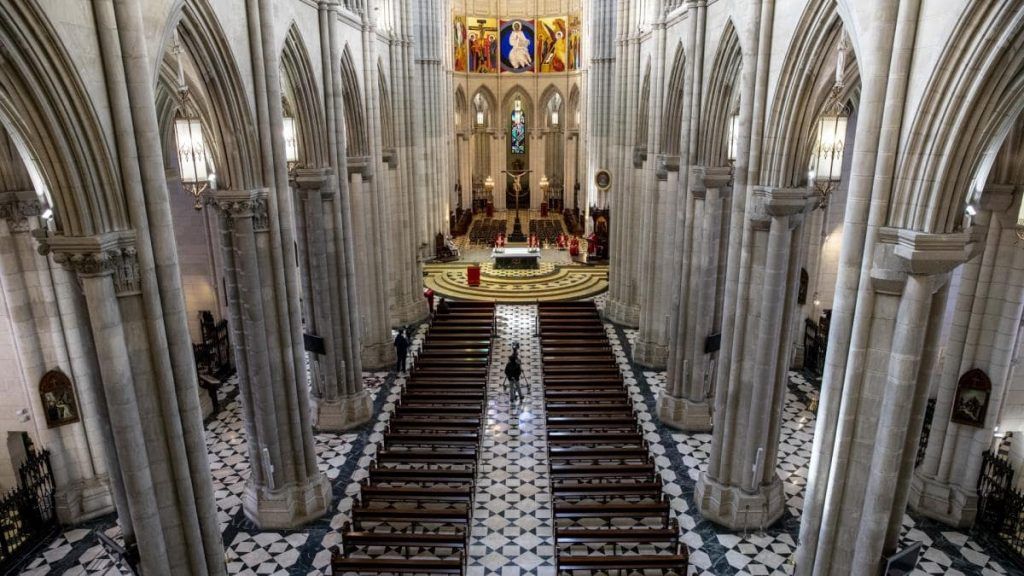 Interior Catedral de la Almudena