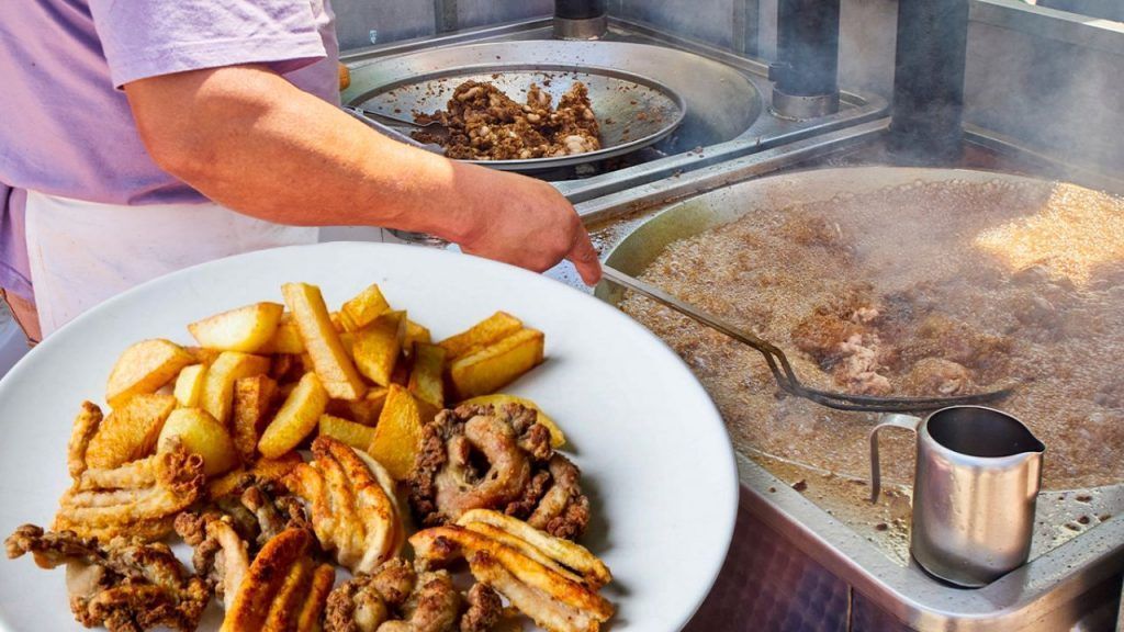 Gallinejas plato tipico